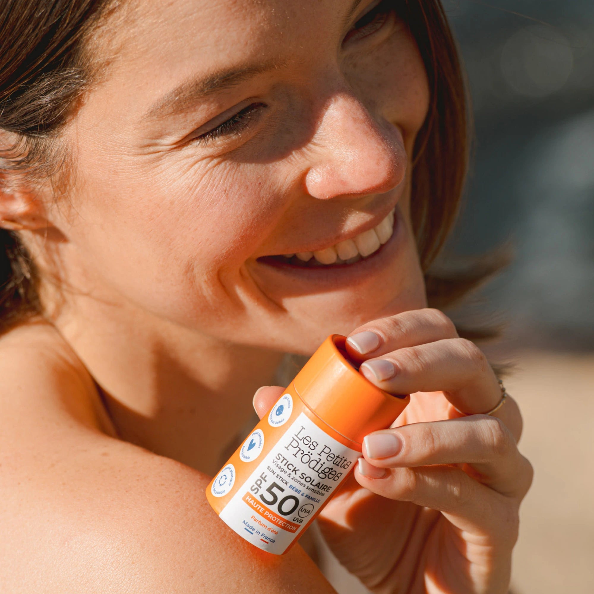 les-petits-pr-diges-le-stick-solaire-visage-spf50 image 2