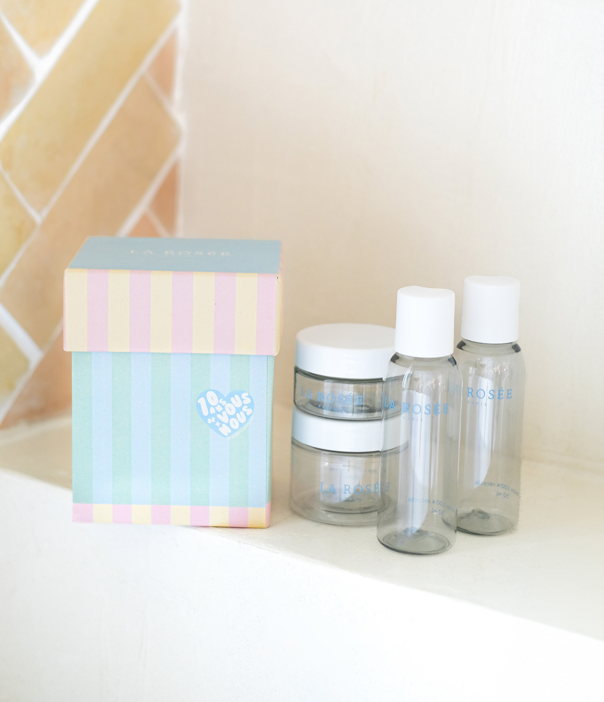 la-ros-e-kit-voyage-trousse-soins-r-utilisable image 3