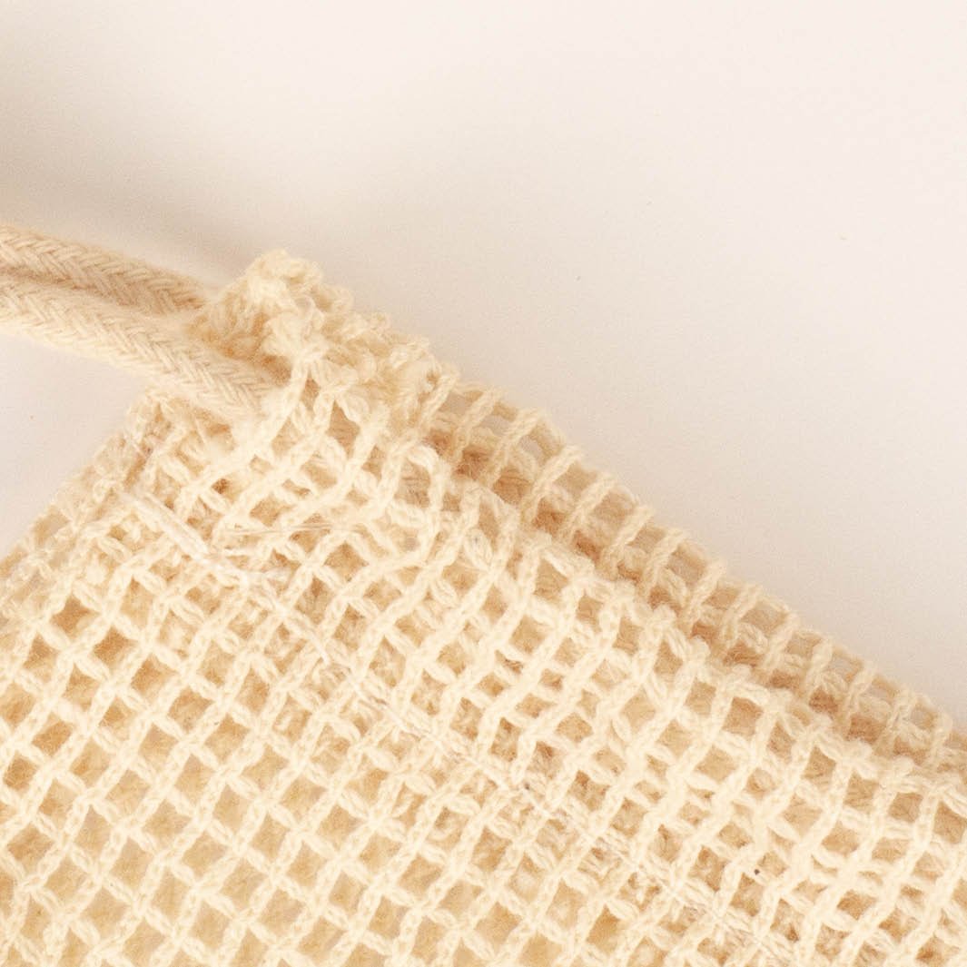panier-des-sens-co-filet-pour-cosm-tique-solide-en-coton-naturel image 3