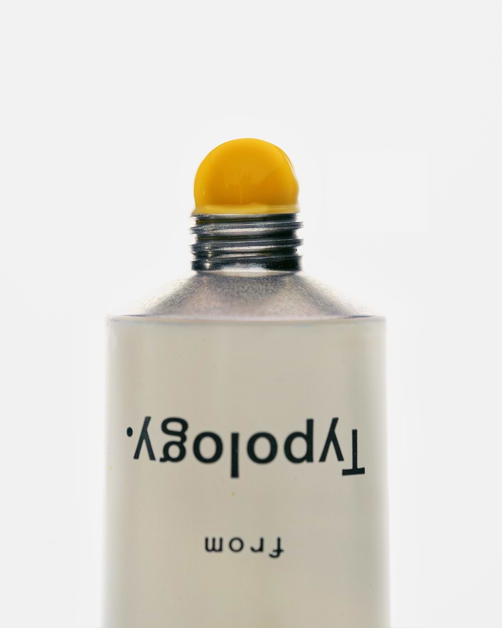 typology-masque-clat-argile-jaune-curcuma-bio-masque-visage image 3
