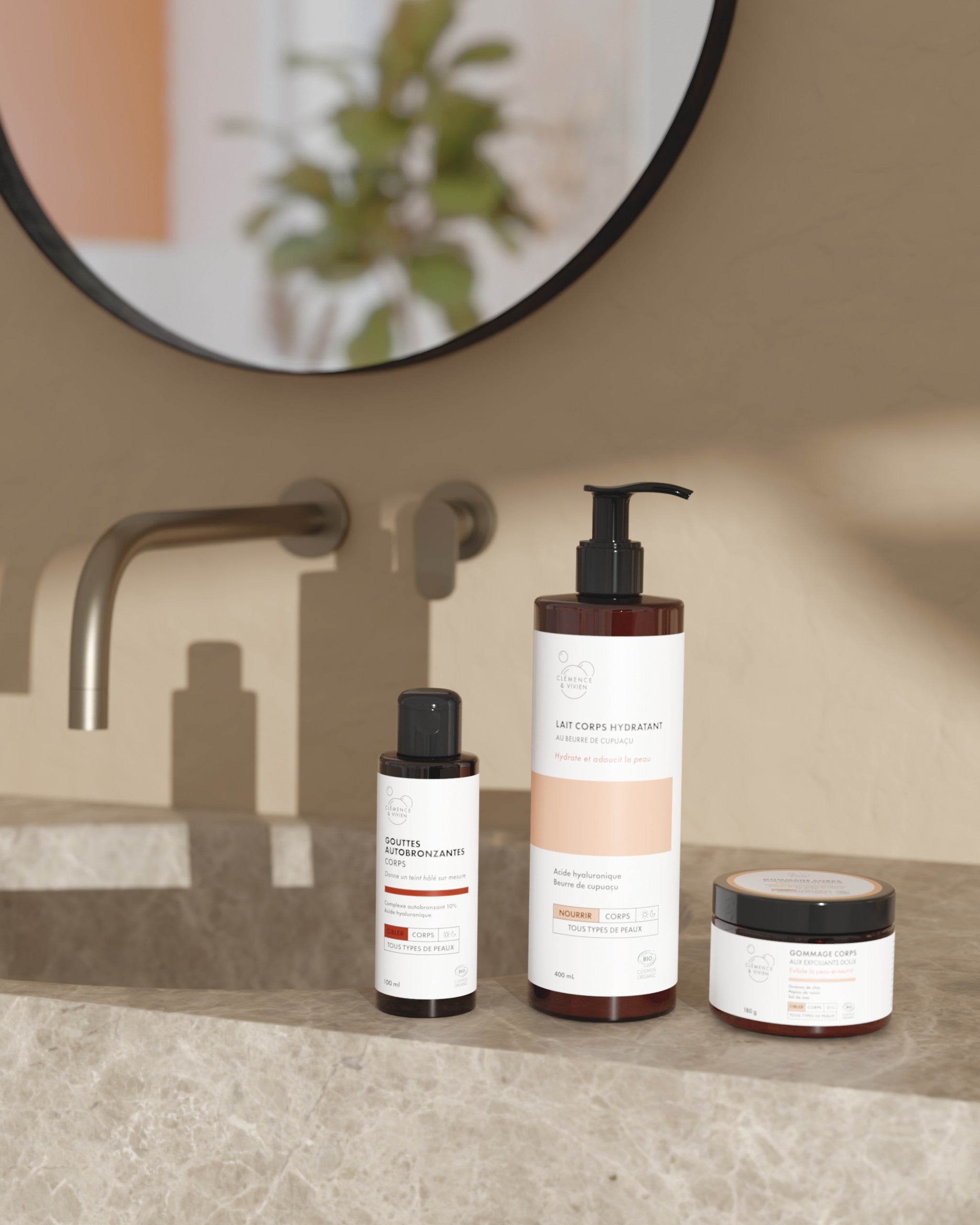 cl-mence-vivien-trio-peau-dor-e-exfoliant-hydratant-autobronzant image 3