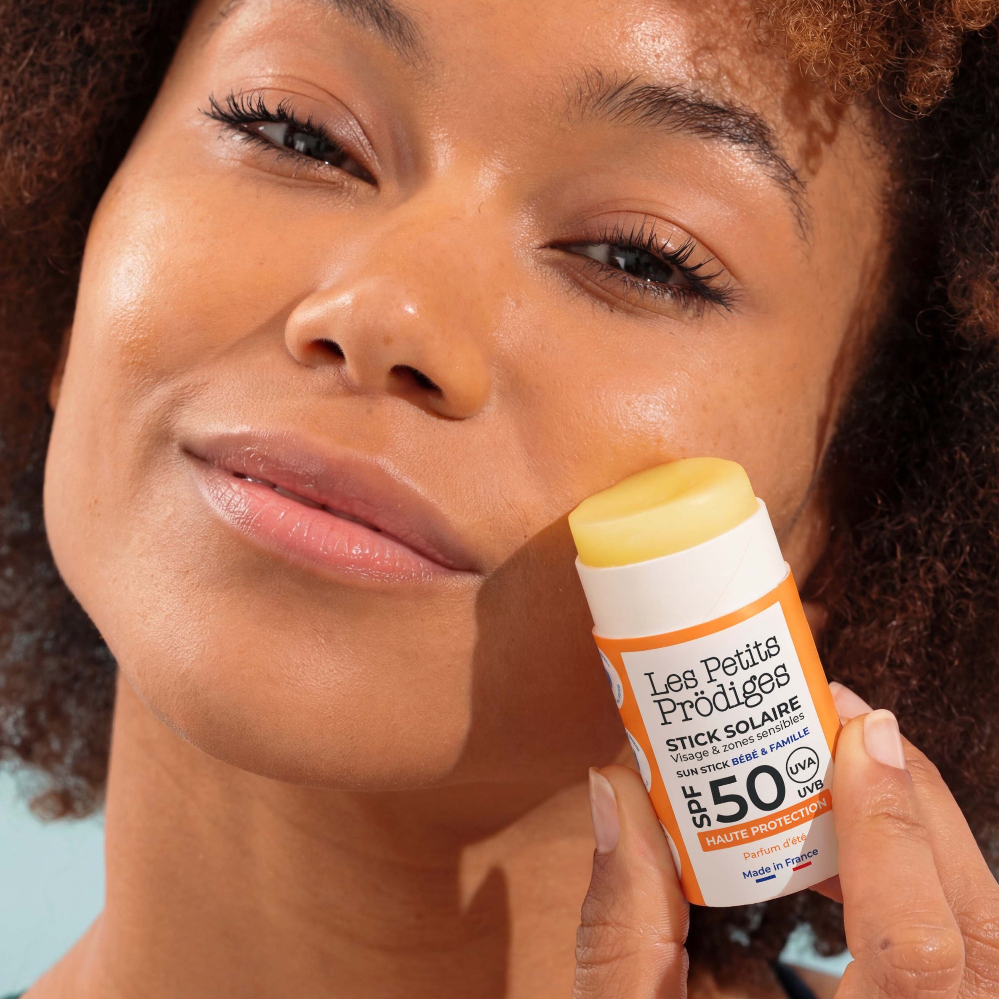 les-petits-pr-diges-le-duo-solaire-essentiel-spf50-cr-me-stick image 6