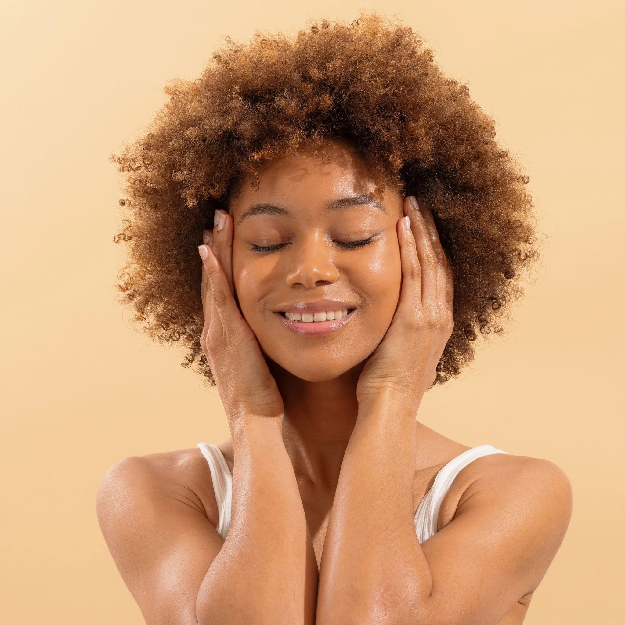 les-petits-pr-diges-la-poudre-nettoyante-visage-coco-mousse-bio image 3