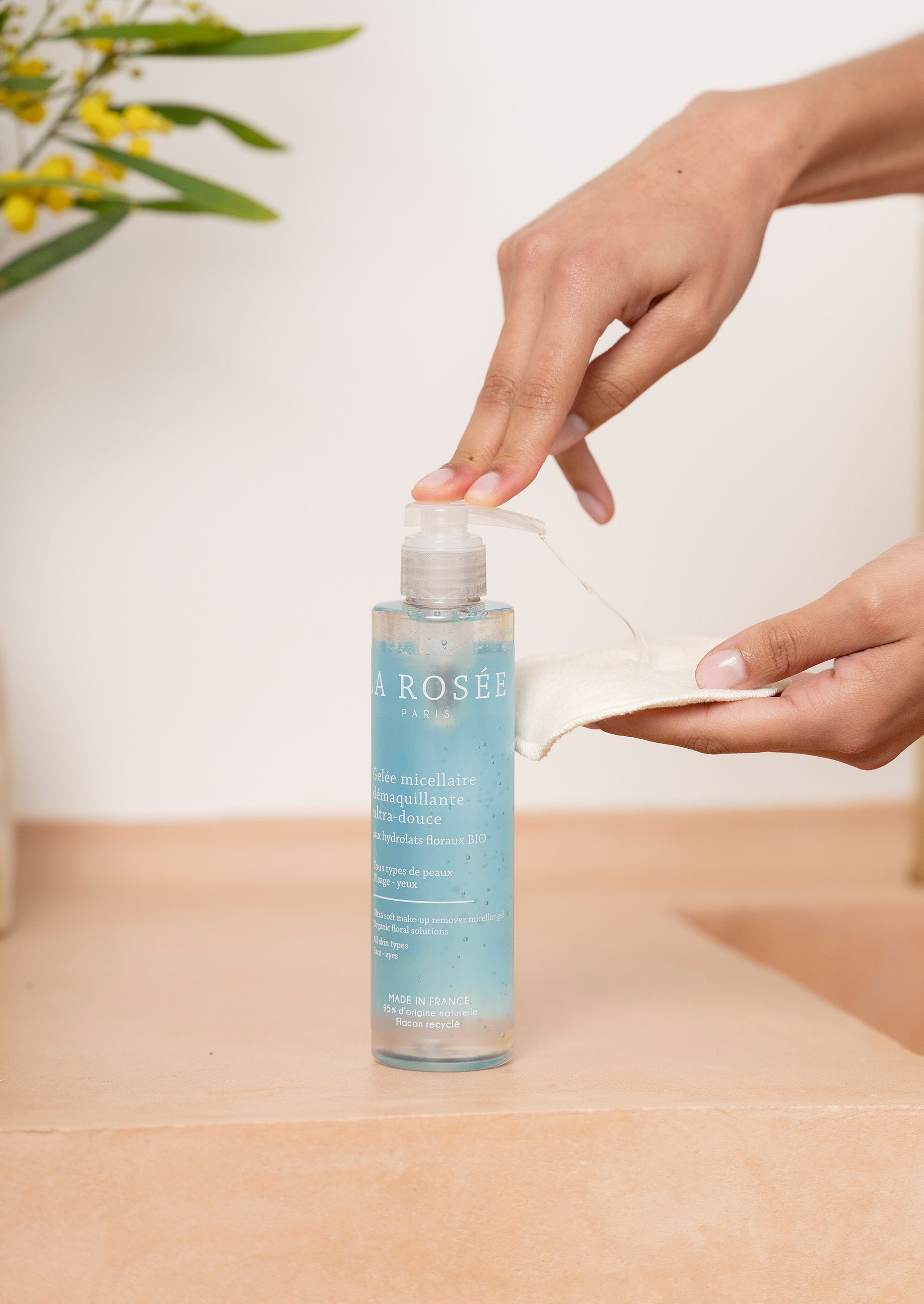la-ros-e-routine-d-maquillage-gel-e-micellaire-soin-duo image 6